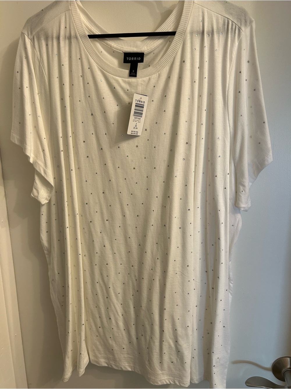 torrid White Short-Sleeve Crewneck Tee with Stud Accents